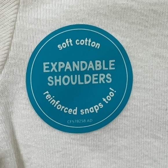 Swaddle Design Dual Sided Blanket, Muslin Cotton Crib Sheet, and Onesies‎ Bundle - Picture 8 of 12